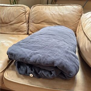 Parachute washed black linen duvet cover